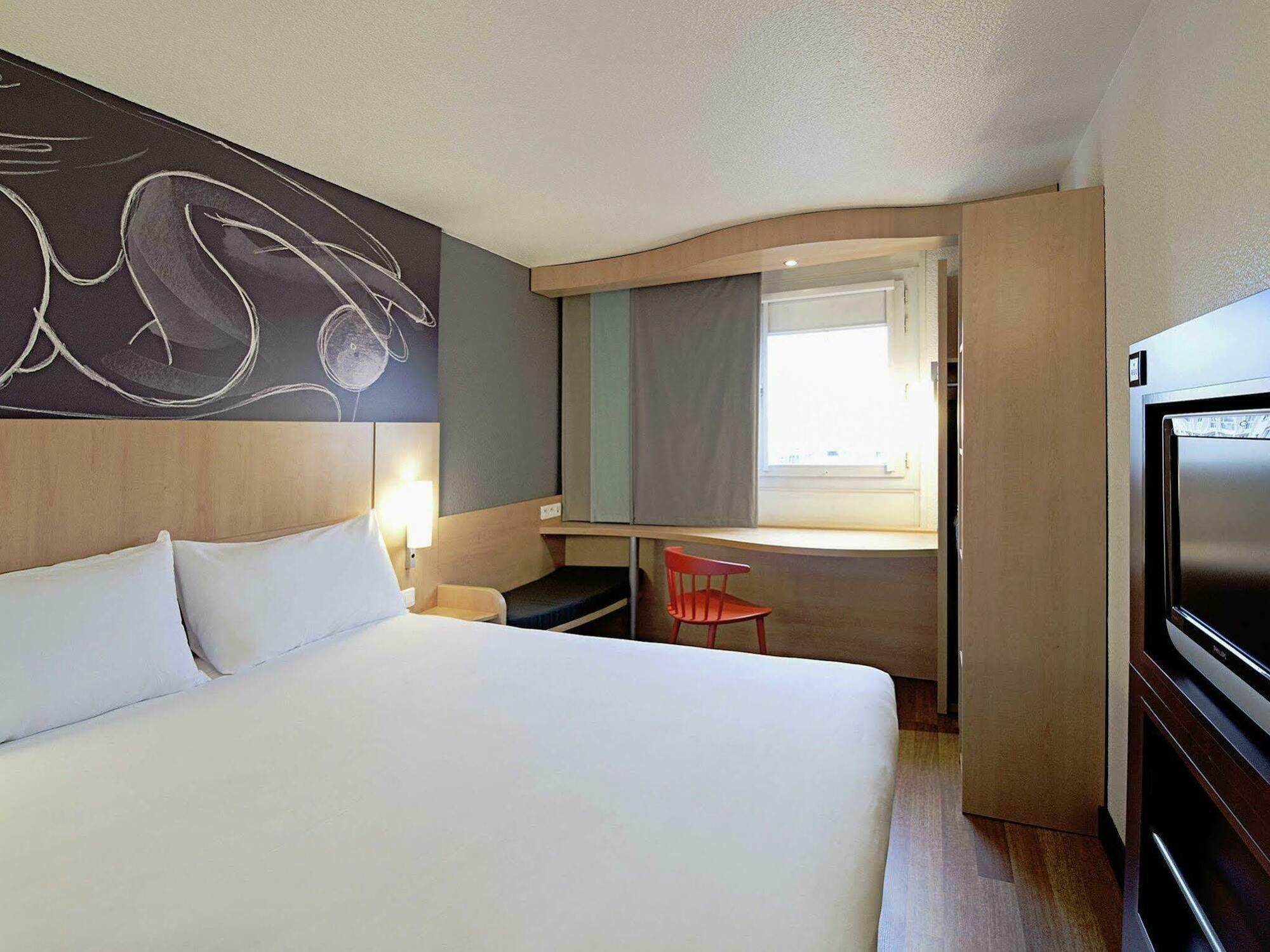 Ibis Paris Gare Du Nord Chateau Landon 10Eme Екстер'єр фото